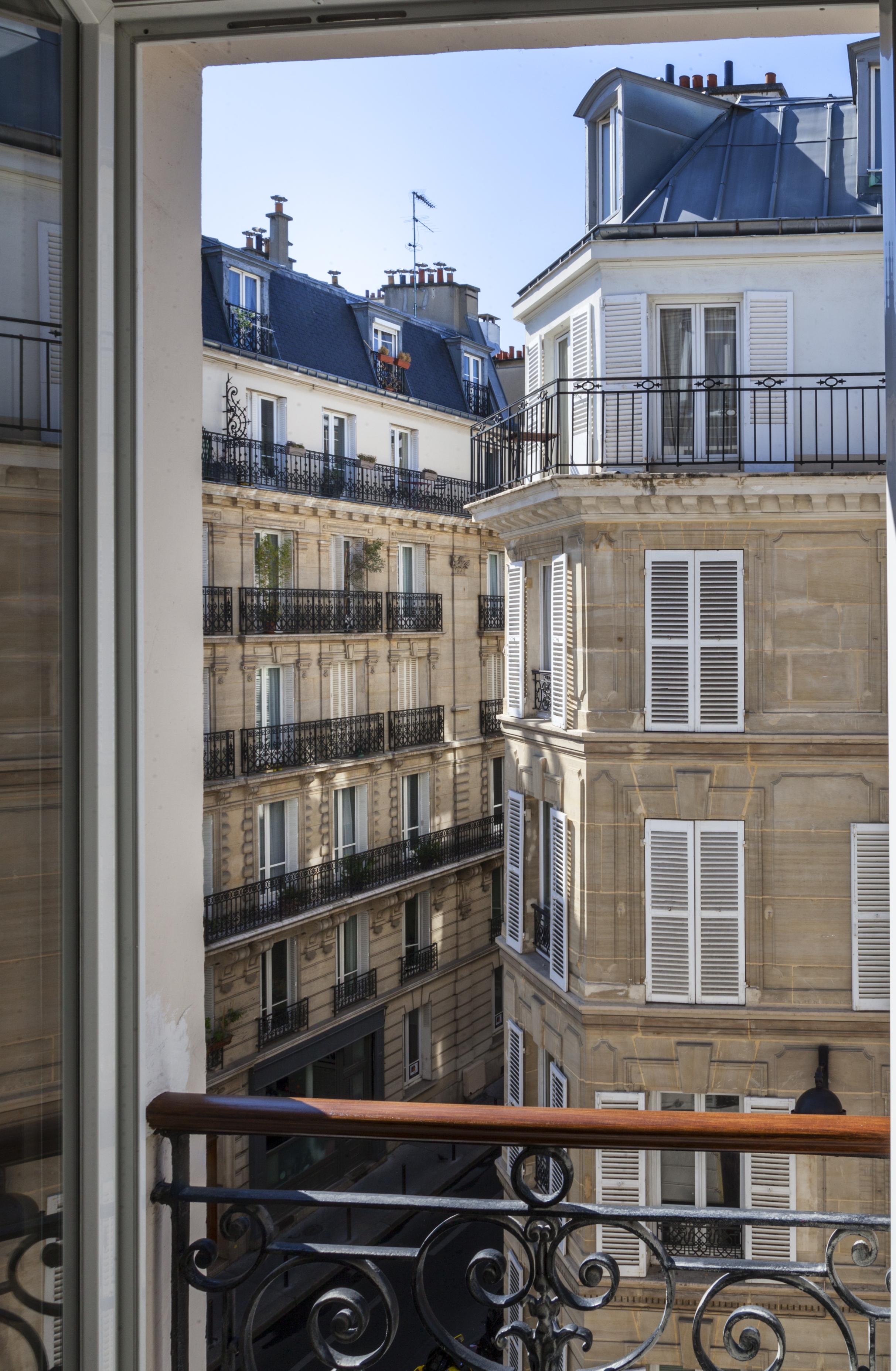 ホテル ル ミレイユ パリ エクステリア 写真